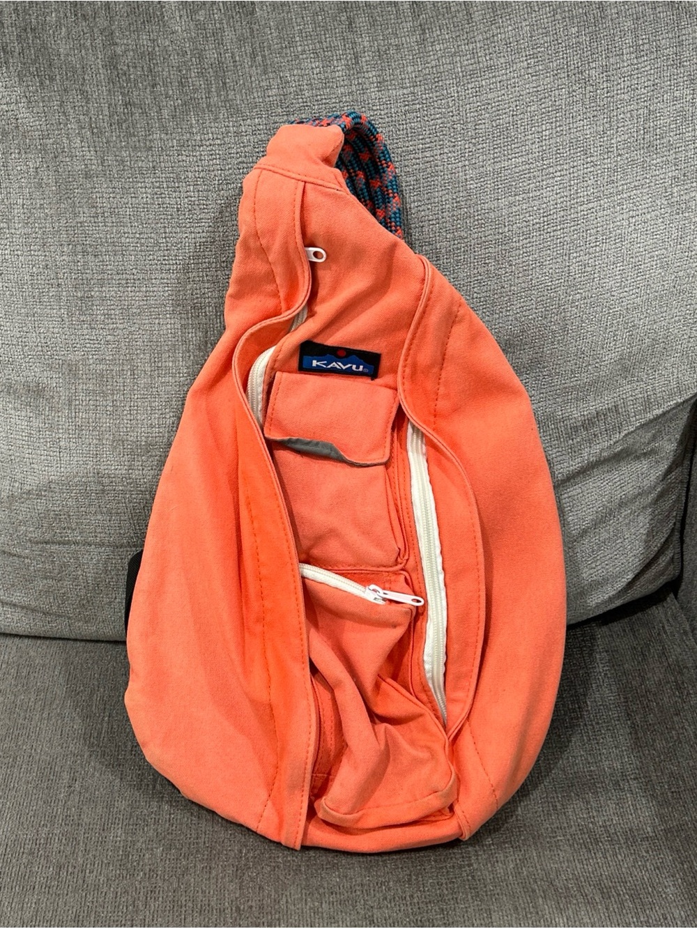 Kavu Rope Sling Bag Crossbody Women’s Peach